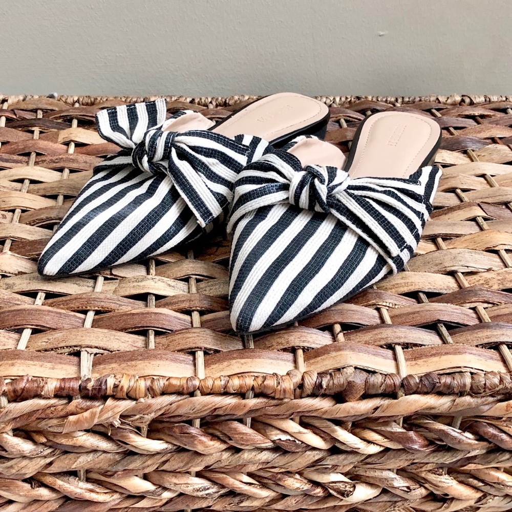 NWOT Forever 21 Parisian Bow Slides - Picture 2 of 5